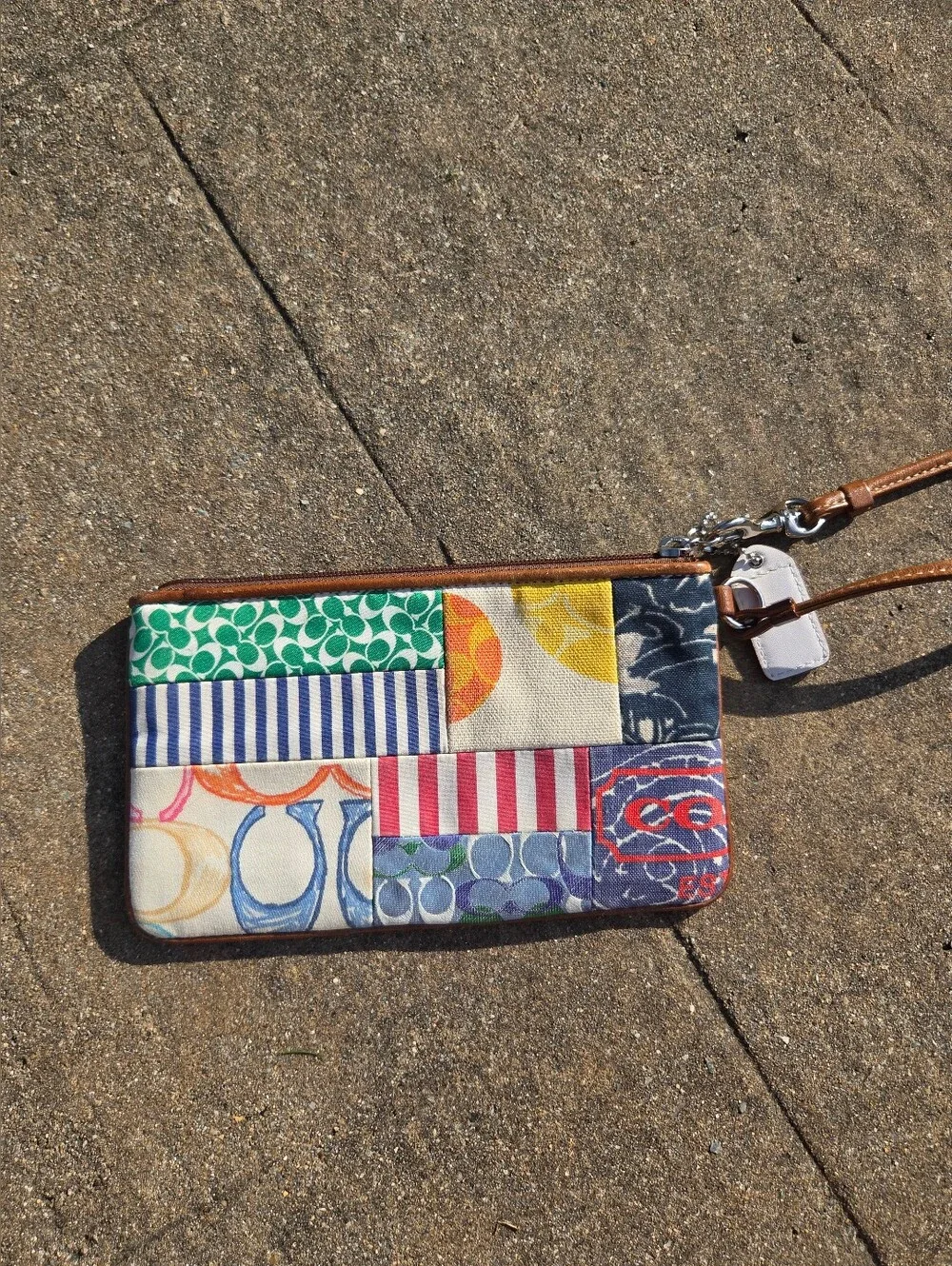 Vintage Coach 2006 Spring Patchwork Wristlet Multicolor Leather Y2K Very Good